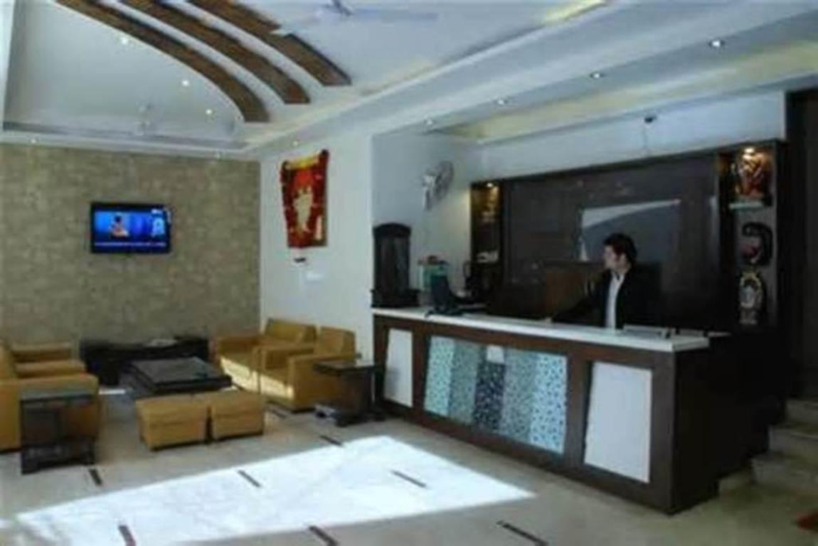 Hotel Sterling Inn, New Delhi Exterior photo